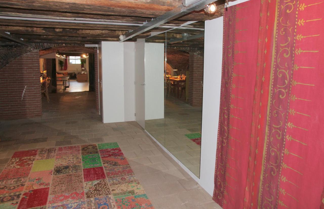 Top-Notch Apartment Along Canal In Historic Centre Amesterdão Exterior foto